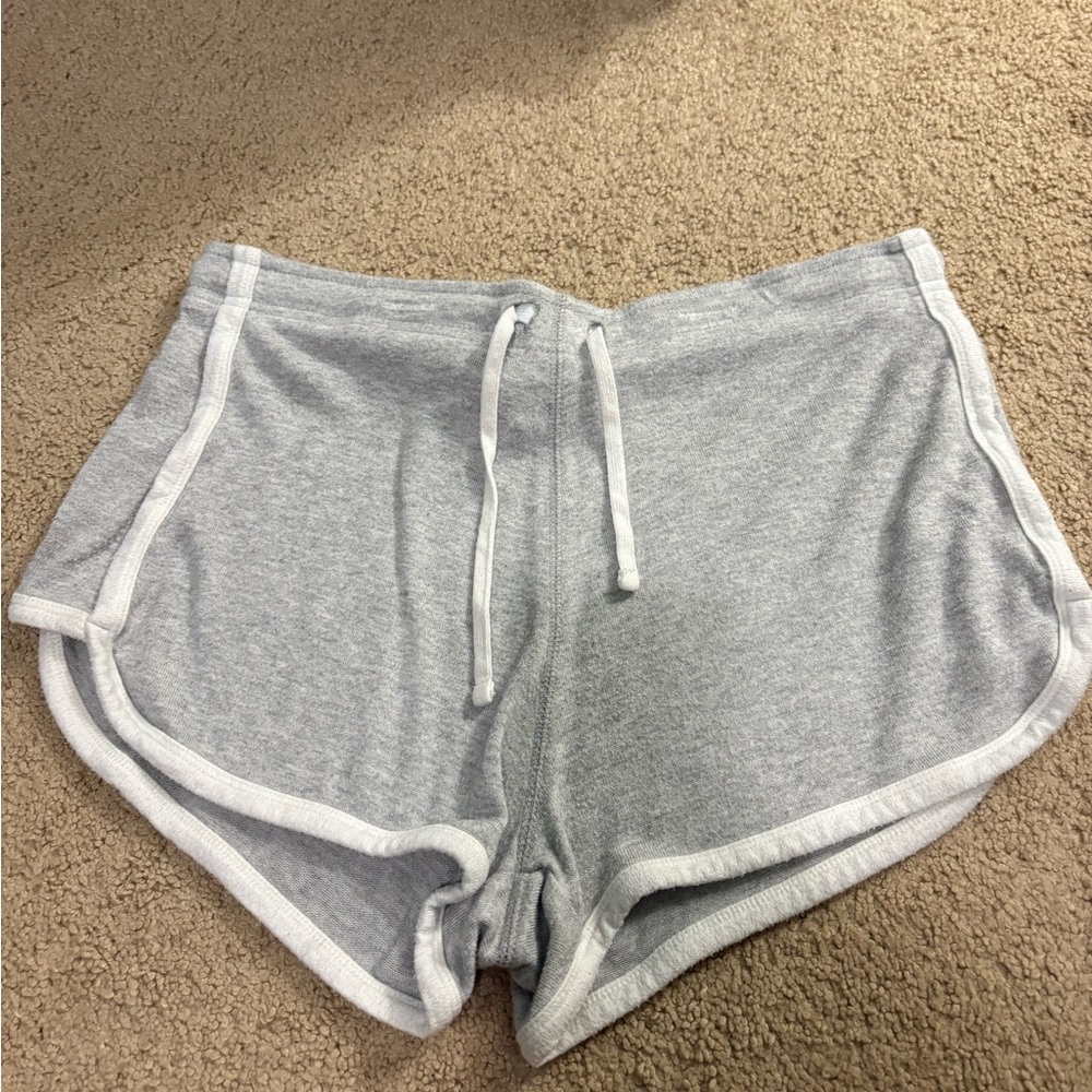 Aeropostale Light Gray Women's Athletic Shorts